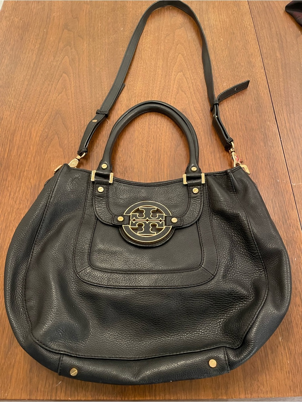 Tory Burch Black Pebbled Leather Convertible Shoulder Bag with Gold Logo